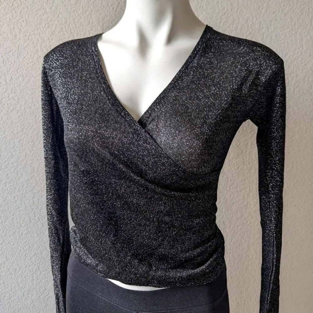The Limited Black Wrap Fitted Long Sleeve Blouse 90s
